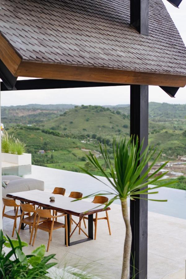 Villa Sarang Kuta  Esterno foto